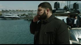 Genny Savastano, „legat” de mâini și de picioare! În această seară, de la ora 22:30, în serialul “Gomora”